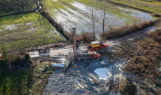 Karasu’da Susuzluğa 104 Metrelik