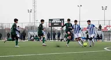 Sakarya’da U-14 Heyecanı Başlıyor: Play-Off’ta Kritik Pazartesi!