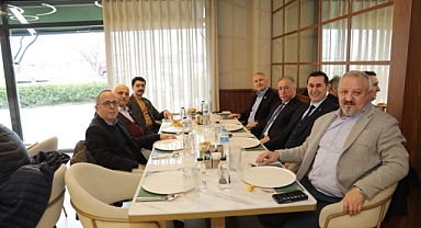 Sakarya Otomotiv ve Metal İhtisas OSB’de Gelecek Planlanıyor: Başkan Altuğ’dan Kaymakam Kaya’ya Teşekkür 