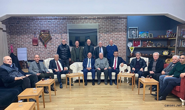 Sakarya Protokolünden Trabzonlular Derneği’ne Çıkarma: Şehir Gündemi Masaya Yatırıldı