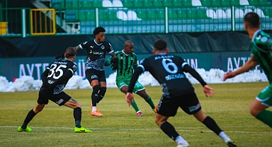 Sakaryaspor Iğdır Deplasmanında Puan Kaybetti: 1-0 