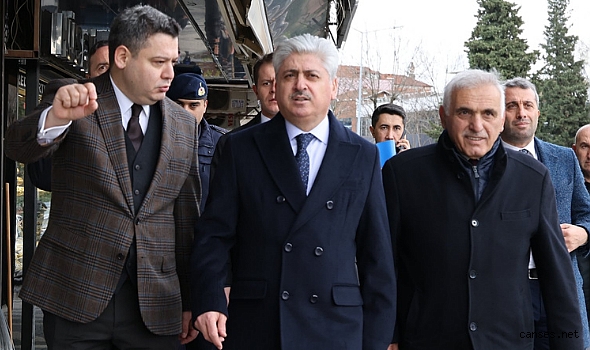 Vali Doğan Hendek’te Sahaya İndi: Projeler Yakın Takipte!