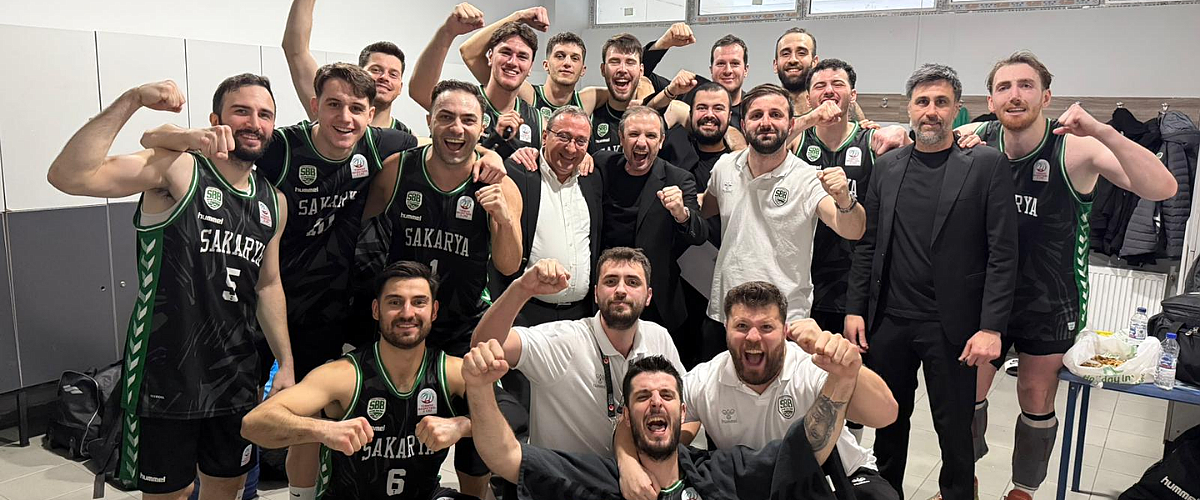 Nefesler Tutuldu, Parke Yıkıldı: Büyükşehir Basketbol Play-Off Biletini Kaptı!