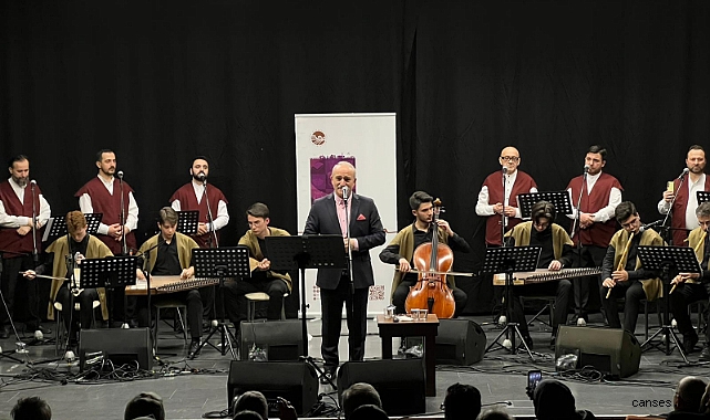 Sakarya’da Maneviyat Dolu Gece: Mehmet Kemiksiz’den Huzur Veren Nağmeler