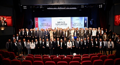 Başkan Şahin’e Kritik Görev: Belediyecilikte Yapay Zeka Dönemi 