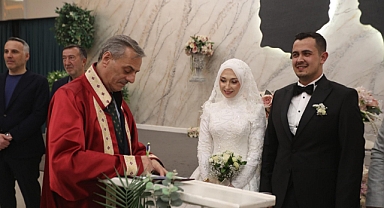 Başkan Yusuf Alemdar’dan Genç Çifte Mutluluk İmzası! 