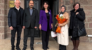 Sakarya’dan Bilim Işığı: Prof. Dr. Keziban Atacan Gençlere Hidrojeni Anlattı