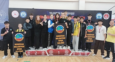 Serdivan'ın Karatecileri Bursa'yı Salladı! 