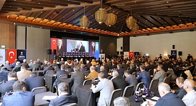 AK Parti’de Dev Marmara Zirvesi: Yeni Yol Haritası Çizildi 