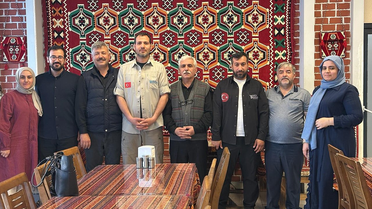 Sakarya’da iyilik gönüllüleri aynı çatı altında buluştu