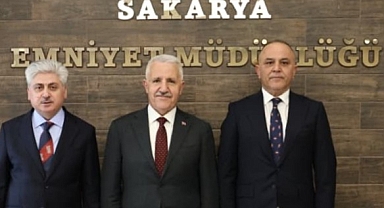 Sakarya Emniyeti’nde Üst Düzey Ziyaret: Ahmet Arslan Makamdaydı 