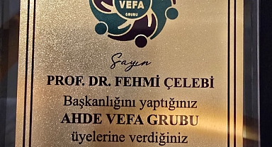 Ahde Vefa'da Bayrak değişimi başkanlık görevine Bedrettin Yaylalı seçildi