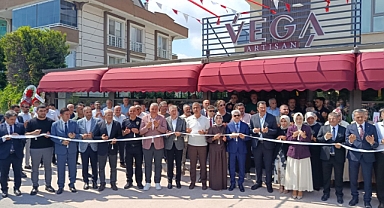 Vega Artisan görkemli törenle kapılarını açtı