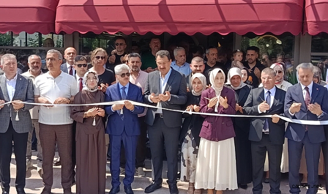Vega Artisan görkemli törenle kapılarını açtı